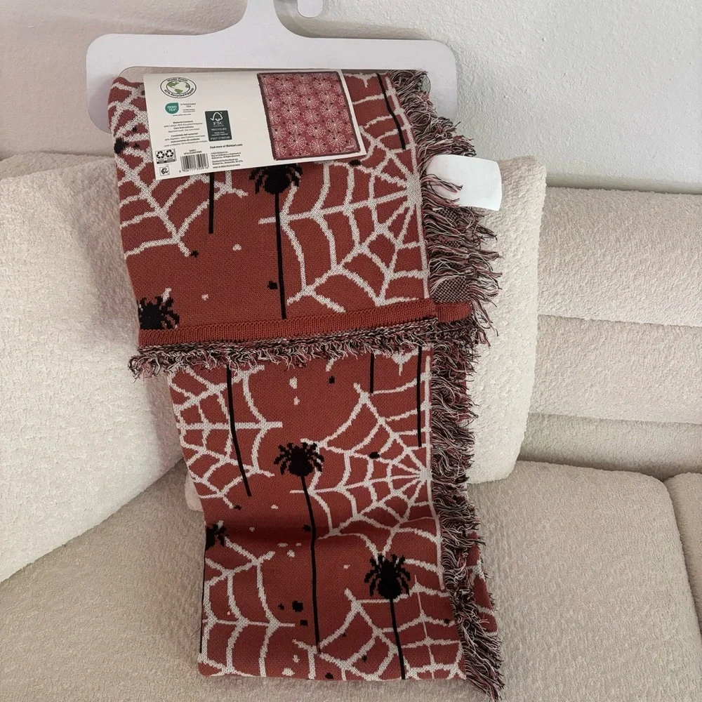Halloween Orange Spider Web Knitted Throw Blanket NEW